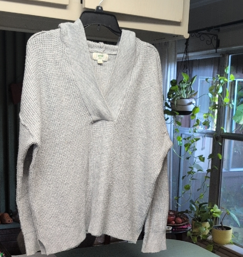 Aerie Cozy Hoodie Gray Sweater.